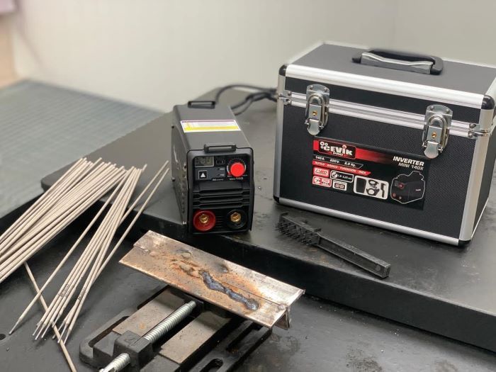 Mini Soldador Inverter TIG/MMA